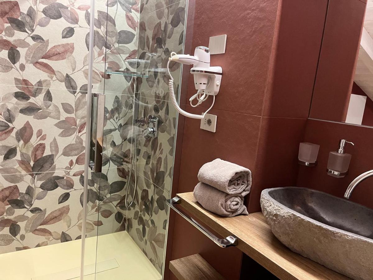 Le Rocce Val Di Non - Quality Room & Breakfast Tassullo 外观 照片