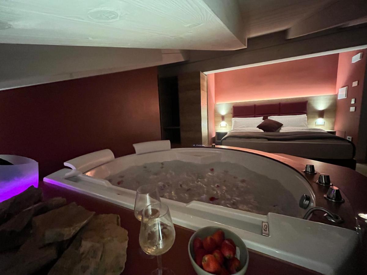 Le Rocce Val Di Non - Quality Room & Breakfast Tassullo 外观 照片