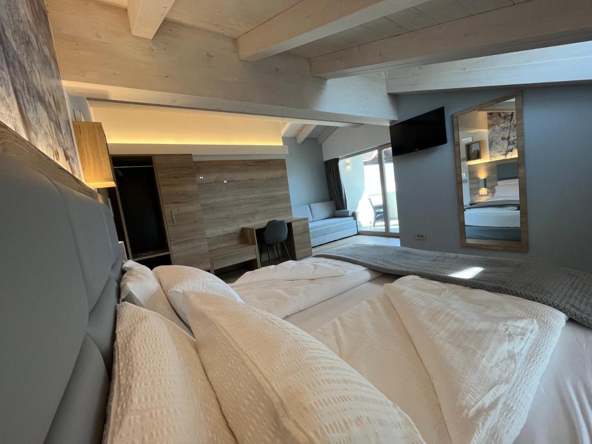Le Rocce Val Di Non - Quality Room & Breakfast Tassullo 外观 照片