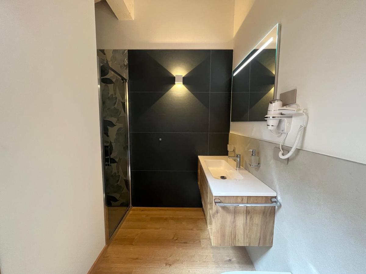 Le Rocce Val Di Non - Quality Room & Breakfast Tassullo 外观 照片