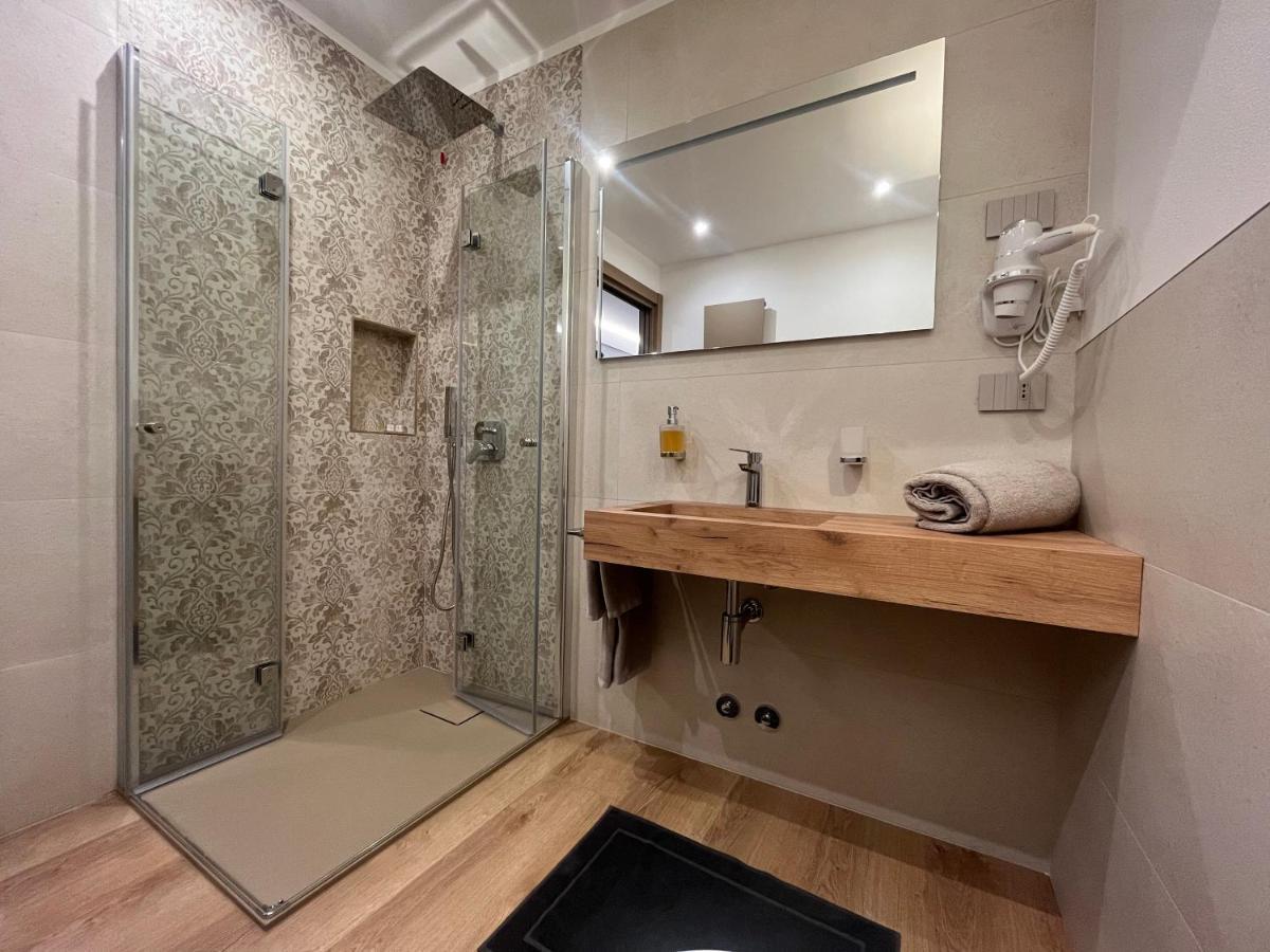 Le Rocce Val Di Non - Quality Room & Breakfast Tassullo 外观 照片